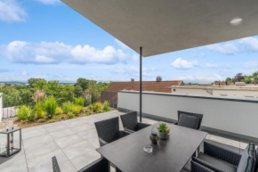 ANYTIME - Penthouse mit Terrasse und Bergsicht